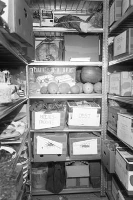 Emilia Nagy and fake food for Zeit Magazin Wochenmarkt